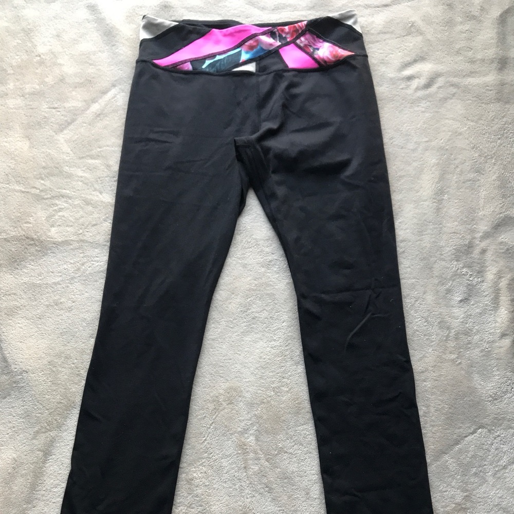 Lululemon Skinny Groove Pant